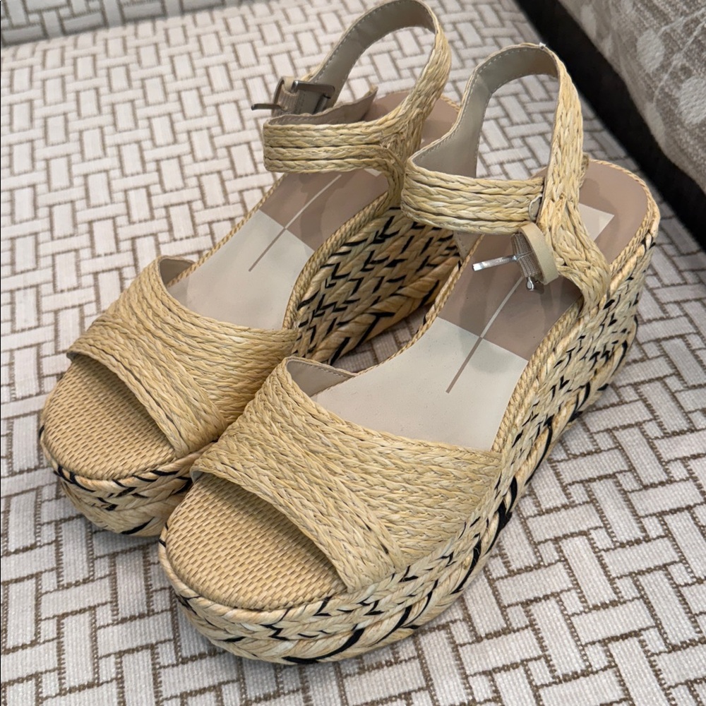Dolce Vita Natural Straw Platform Wedge Sandals - Picture 3 of 6